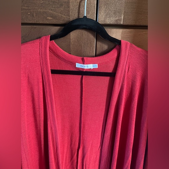 3 for $30. Long cocoon sweater - Picture 3 of 3